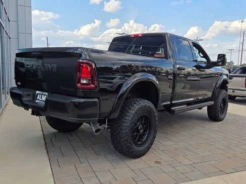 New 2026 RAM 2500 Big Horn AWD/4WD image 14