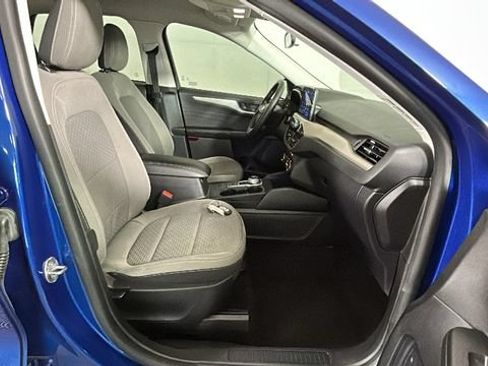 Used 2022 Ford Escape SE w/ Convenience Package FWD image 30