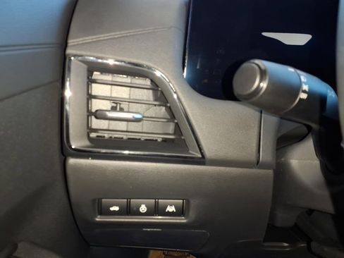 New 2026 Nissan Sentra SR image 13