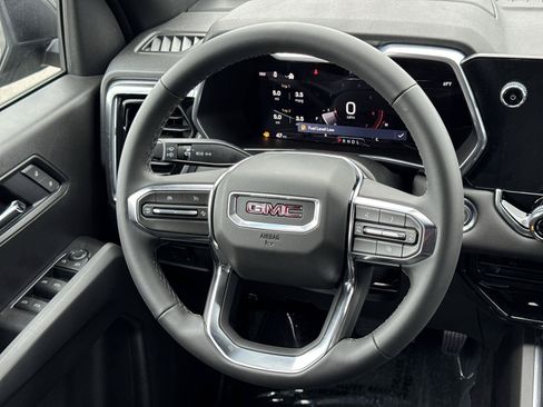 New 2026 GMC Canyon Elevation RWD image 8