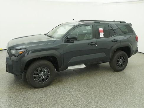 New 2026 Toyota 4Runner SR5 image 2