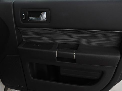 Used 2019 Ford Flex SEL w/ Equipment Group 202A image 9