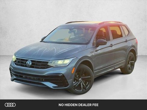 Used 2024 Volkswagen Tiguan SE R-Line FWD image 1