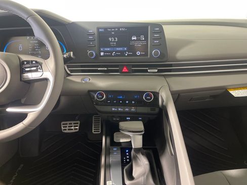 New 2026 Hyundai Elantra Sport image 16