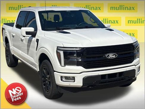 Certified 2025 Ford F150 Platinum w/ FX4 Off-Road Package AWD/4WD image 1