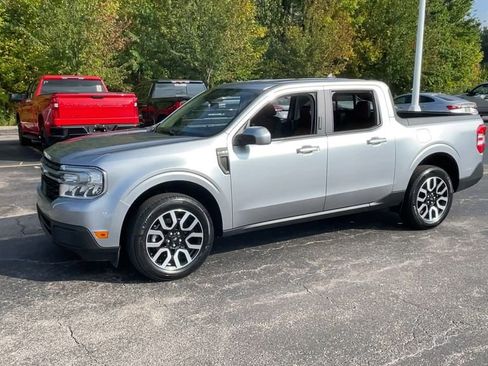 Used 2023 Ford Maverick Lariat w/ Lariat Luxury Package image 4