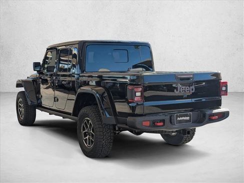 New 2025 Jeep Gladiator Rubicon image 9