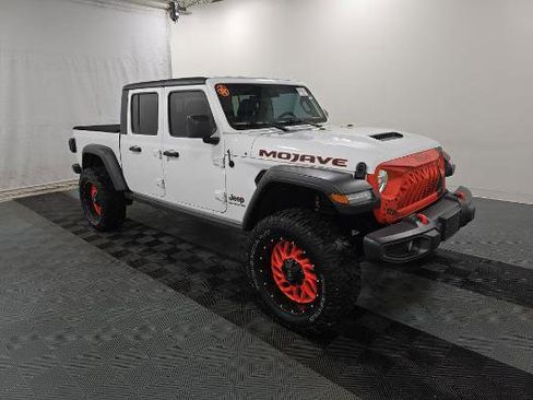 Used 2022 Jeep Gladiator Mojave w/ LED Lighting Group image 4