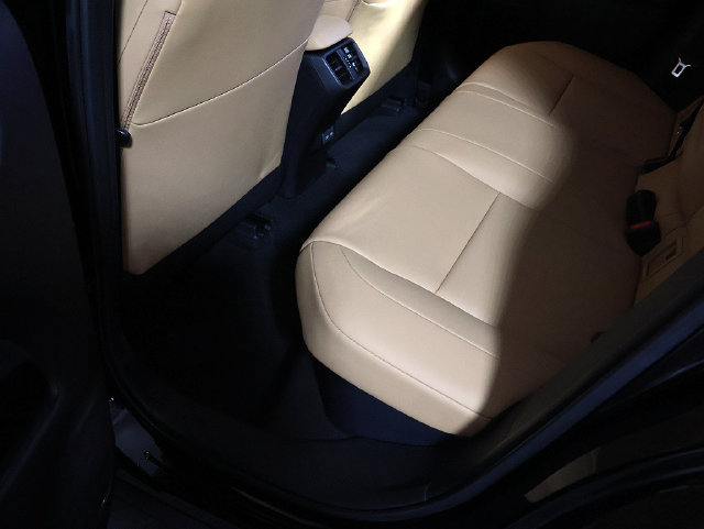 Used 2024 Lexus UX 250h AWD w/ Premium Package image 25