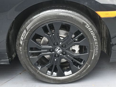 Used 2025 Honda Odyssey Sport-L image 32