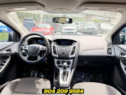 Used 2014 Ford Focus SE FWD image 34