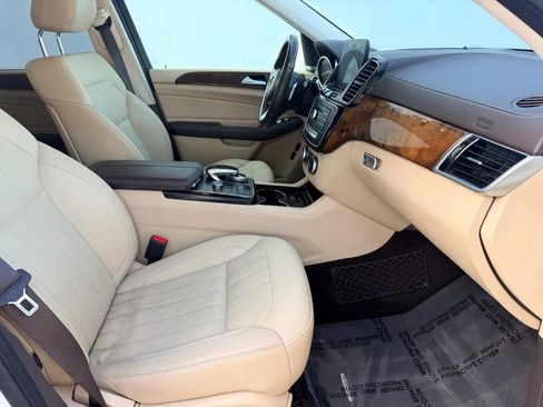 Used 2017 Mercedes-Benz GLS 450 4MATIC image 18