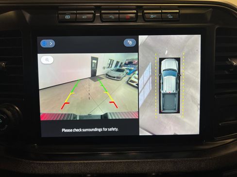 Used 2023 Ford F350 Platinum w/ Tremor Off-Road Package image 18