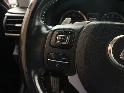 Used 2017 Lexus IS 200t RWD image 29