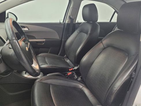 Used 2018 Chevrolet Sonic Premier image 17