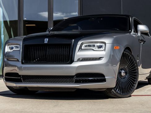 Used 2017 Rolls-Royce Wraith image 6