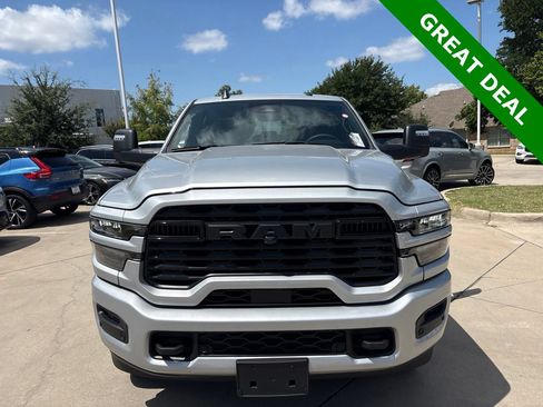 Used 2026 RAM 2500 Big Horn AWD/4WD image 2