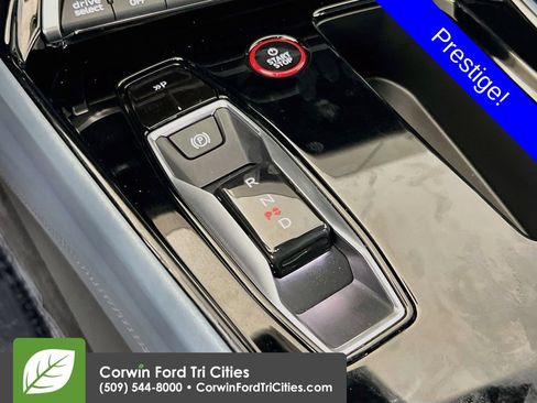 Used 2022 Audi e-tron GT Prestige w/ Prestige Package AWD/4WD image 9