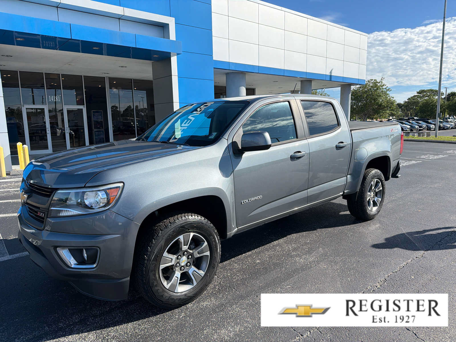 Used 2019 Chevrolet Colorado Z71 AWD/4WD image 1