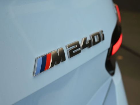 Used 2025 BMW M240i xDrive Coupe image 12
