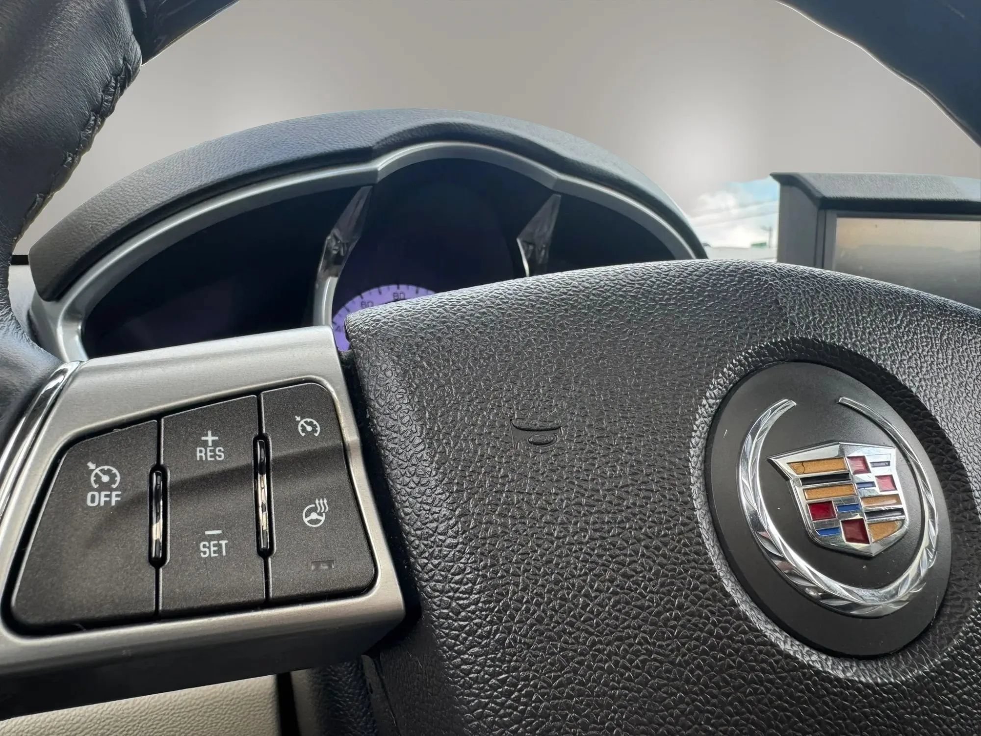 Used 2012 Cadillac SRX Luxury FWD image 21