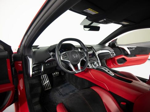 Used 2021 Acura NSX image 14
