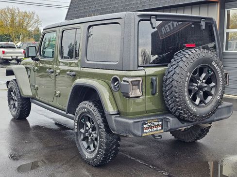 Used 2022 Jeep Wrangler Unlimited Sport image 3