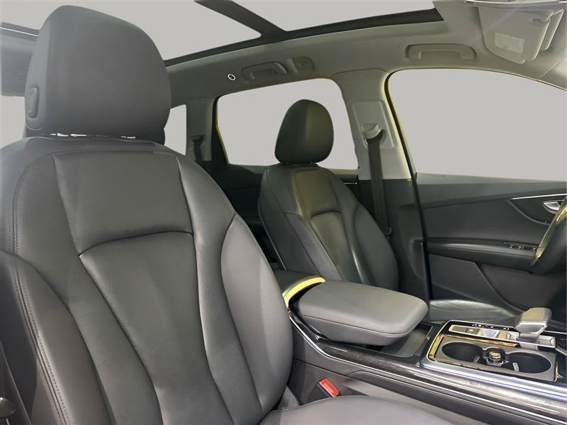 Used 2023 Audi Q7 3.0T Premium Plus AWD/4WD image 17