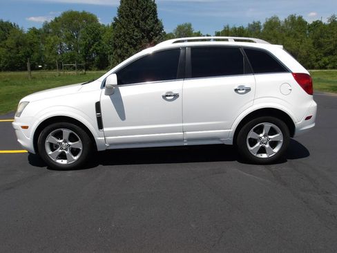 Used 2014 Chevrolet Captiva Sport LTZ FWD image 10