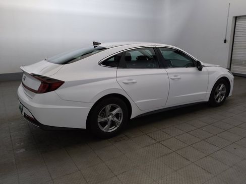 Used 2023 Hyundai Sonata SE w/ Preferred Accessory Package FWD image 10