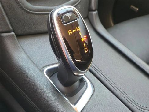 Used 2017 Cadillac XT5 Luxury w/ Driver Awareness Package image 16