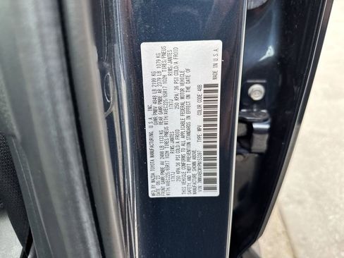 Used 2023 MAZDA CX-50 2.5 S w/ Preferred Plus Pkg AWD/4WD image 61