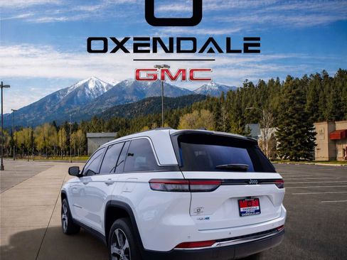 Used 2022 Jeep Grand Cherokee Limited 4xe AWD/4WD image 4