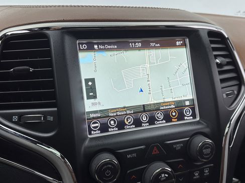 Used 2018 Jeep Grand Cherokee Summit w/ Platinum Series Group image 6