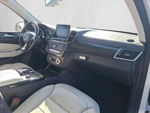 Used 2017 Mercedes-Benz GLS 450 4MATIC image 20