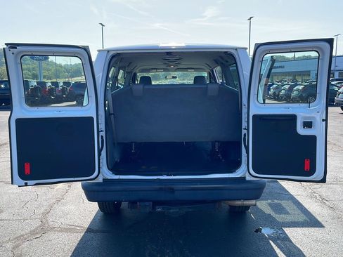 Used 2012 Ford E-350 and Econoline 350 XL RWD image 26