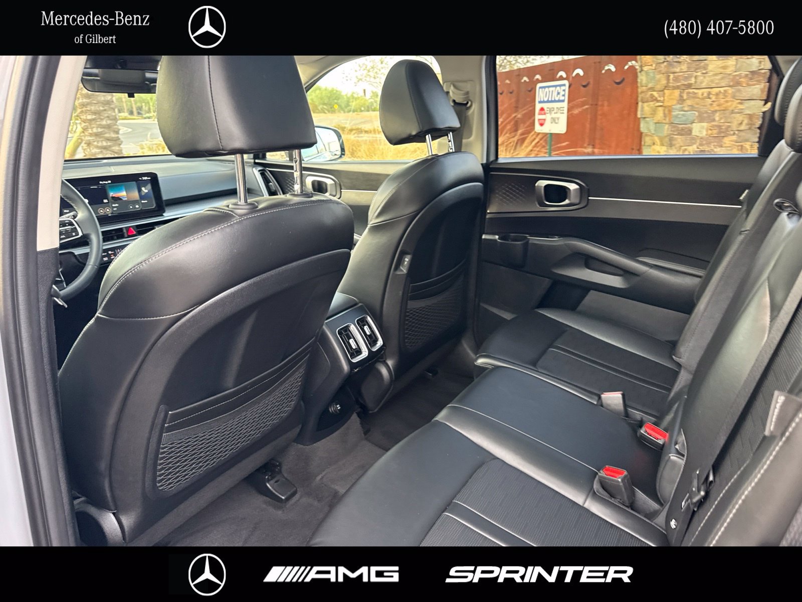 Used 2025 Kia Sorento S w/ Panoramic Sunroof Package FWD image 18