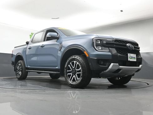 Used 2024 Ford Ranger Lariat w/ FX4 Off-Road Package AWD/4WD image 25