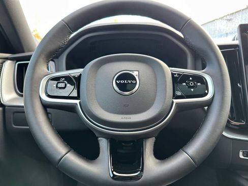 New 2026 Volvo XC60 B5 Ultra w/ Climate Package image 23