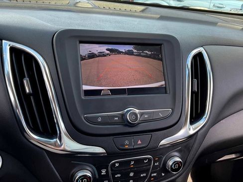 Used 2024 Chevrolet Equinox LT image 25