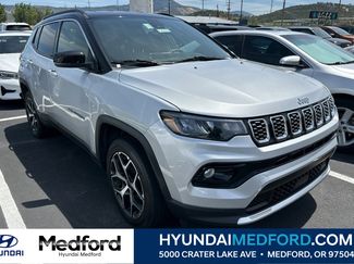 Used 2025 Jeep Compass Limited AWD/4WD video 1