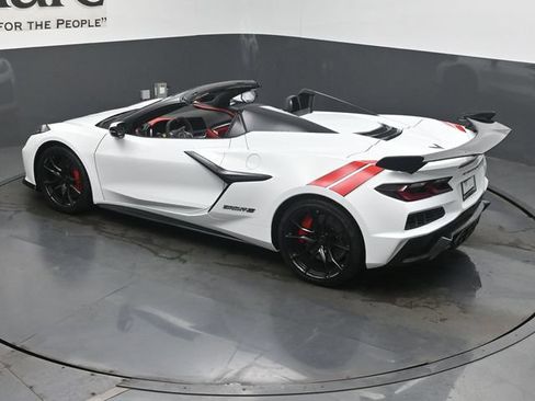 New 2027 Chevrolet Corvette Grand Sport RWD image 24