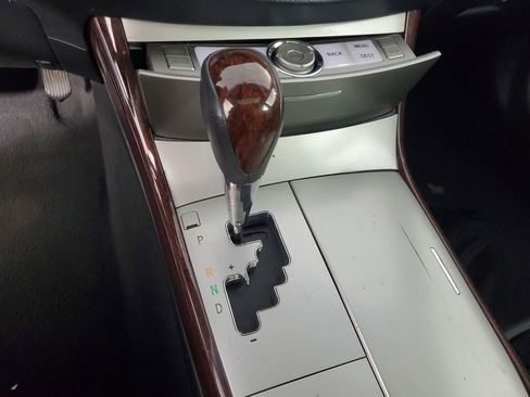 Used 2009 Toyota Avalon Limited image 18