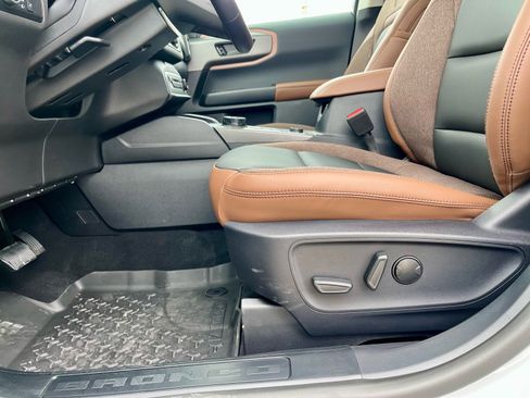 Used 2025 Ford Bronco Sport Outer Banks w/ Outer Banks Tech Package+ image 11