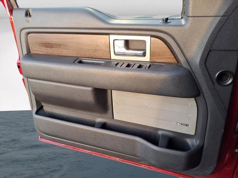 Used 2013 Ford F150 Lariat w/ Luxury Equipment Group image 26