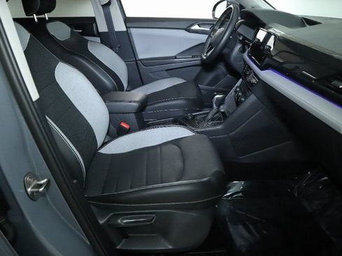 Certified 2023 Volkswagen Taos SEL AWD/4WD image 37