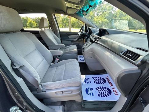 Used 2016 Honda Odyssey LX image 17
