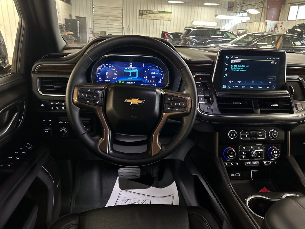 Used 2024 Chevrolet Tahoe High Country w/ Premium Package AWD/4WD image 17