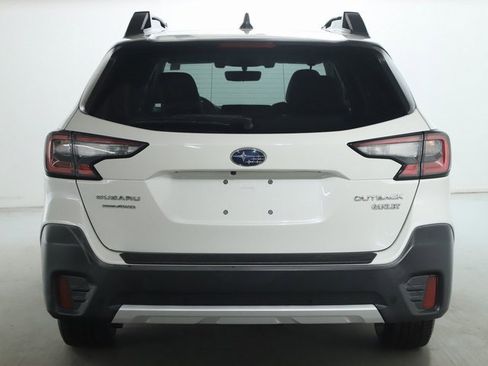 Used 2020 Subaru Outback Limited image 42