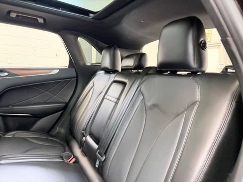 Used 2019 Lincoln MKC Reserve w/ MKC Climate Package FWD image 21